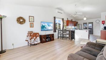 264  Humupea Pl Kihei, Kihei home - photo 4 of 45