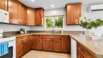 264  Kawailani Cir Piilani Village, Kihei home - photo 2 of 36