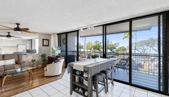 Maui Parkshore condo # 212, Kihei, Hawaii - photo 4 of 35