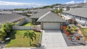 266  Puaehu St Kehalani, Wailuku home - photo 2 of 47