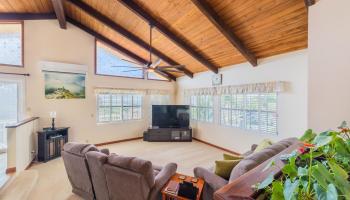 2679  Kamelani Loop Country Club Estate, Pukalani home - photo 3 of 50