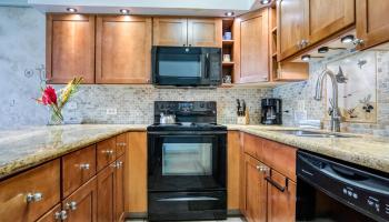 Kamaole Sands condo # 1106, Kihei, Hawaii - photo 5 of 30