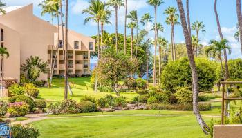 Kamaole Sands condo # 3-106, Kihei, Hawaii - photo 6 of 21