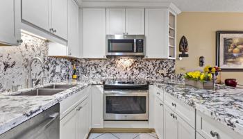 Kamaole Sands condo # 3-202, Kihei, Hawaii - photo 5 of 44