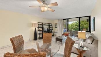 Kamaole Sands condo # 4-204, Kihei, Hawaii - photo 4 of 45
