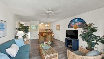 Kamaole Sands condo # 4-205, Kihei, Hawaii - photo 4 of 44