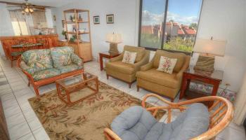 Kamaole Sands condo # 4-401, Kihei, Hawaii - photo 5 of 22