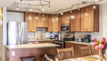 Kamaole Sands condo # 4-403, Kihei, Hawaii - photo 5 of 27