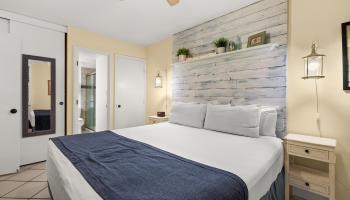 Kamaole Sands condo # 6-105, Kihei, Hawaii - photo 4 of 38