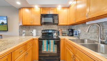 Kamaole Sands condo # 7-101, Kihei, Hawaii - photo 6 of 27