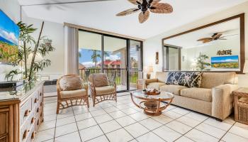 Kamaole Sands condo # 7-304, Kihei, Hawaii - photo 2 of 34