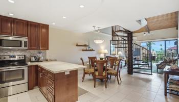 Kamaole Sands condo # 7-410, Kihei, Hawaii - photo 5 of 32