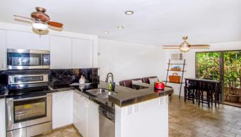 Kihei Shores condo # D201, Kihei, Hawaii - photo 6 of 15