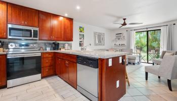 Kihei Shores condo # F-108, Kihei, Hawaii - photo 3 of 45