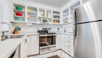 Kihei Shores condo # J008, Kihei, Hawaii - photo 5 of 28