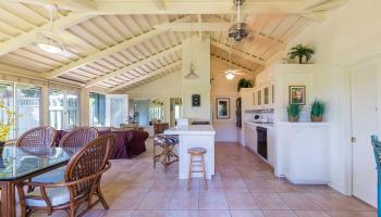 International Colony Club I condo # 34, Lahaina, Hawaii - photo 2 of 27