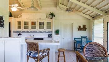 International Colony Club I condo # 34, Lahaina, Hawaii - photo 6 of 27