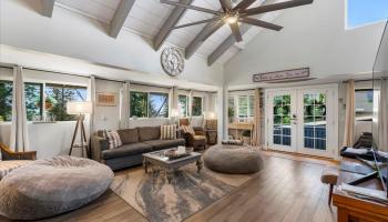 2861  Liholani St , Pukalani home - photo 2 of 42