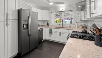 2877  LELEHUNA Pl ,  home - photo 1 of 31