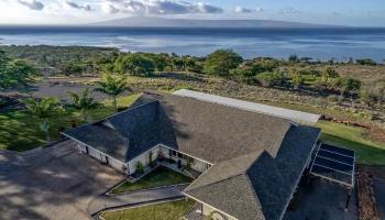 289  Ulua Rd Kawela, Molokai home - photo 2 of 30