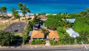 29  Hana Hwy Paia Bay, Spreckelsville/Paia/Kuau home - photo 3 of 46