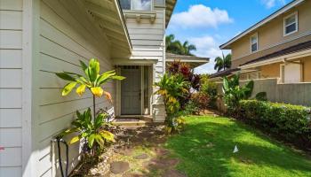 29  Maunaleo St Kehalani, Wailuku home - photo 6 of 41