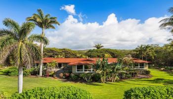 2944  Kalua Koi Rd Papohaku, Molokai home - photo 2 of 50