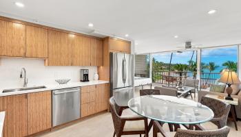 Mana Kai condo # 304, Kihei, Hawaii - photo 5 of 41