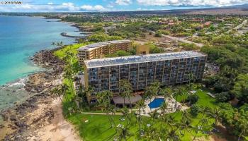 Mana Kai condo # 414, Kihei, Hawaii - photo 4 of 27