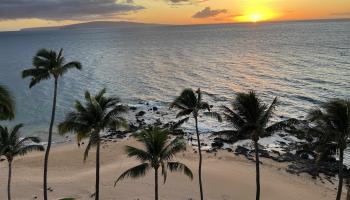 Mana Kai condo # 803, Kihei, Hawaii - photo 2 of 29