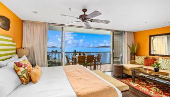 Mana Kai condo # 815, Kihei, Hawaii - photo 4 of 30