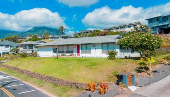 299  Liholiho St Puuone, Wailuku home - photo 3 of 25