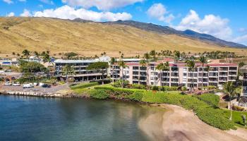 Maalaea Yacht Marina condo # 209, Wailuku, Hawaii - photo 5 of 39