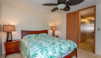 Maalaea Yacht Marina condo # 212, Wailuku, Hawaii - photo 6 of 16