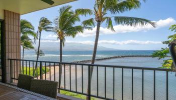 Maalaea Yacht Marina condo # 410, Wailuku, Hawaii - photo 3 of 28