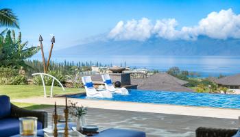 300  Mahana Ridge St Kapalua, Kapalua home - photo 2 of 50