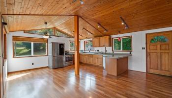 31  Hapapa Rd Upper Kula, Kula/Ulupalakua/Kanaio home - photo 3 of 50