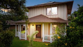 31  Hooiki Pl Kenolio Mauka, Kihei home - photo 3 of 19