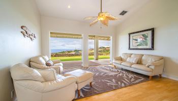 31  Iliahi Way Launiupoko, Lahaina home - photo 2 of 46