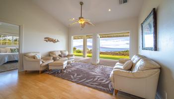 31  Iliahi Way Launiupoko, Lahaina home - photo 3 of 46