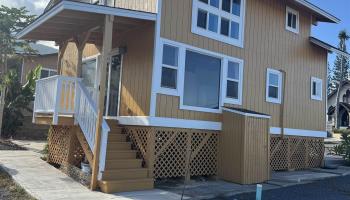 31  Kuhunia St , Wailuku home - photo 2 of 4