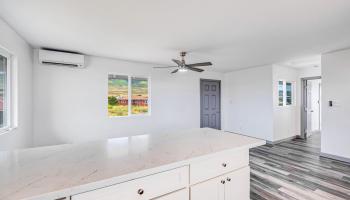 310  Front St Shark Pit, Lahaina home - photo 6 of 50