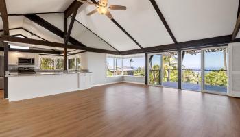 3124  Nahenahe Pl , Maui Meadows home - photo 5 of 48
