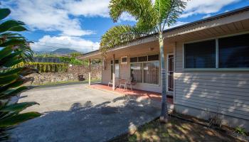 319  Leleihoku St , Wailuku home - photo 5 of 30