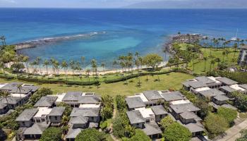 Coconut Grove condo # 32, Lahaina, Hawaii - photo 2 of 47