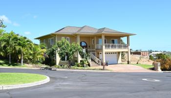 32  Kapueone Pl Maui Lani, Wailuku home - photo 2 of 31