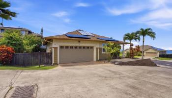 32  Kinohi Loa St Cottages At Kehalani, Wailuku home - photo 4 of 50