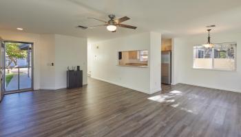 32  E Makahehi Pl Maui Lani, Kahului home - photo 2 of 38