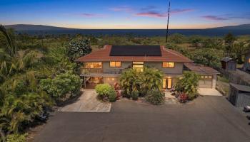 3248  Akala Dr , Maui Meadows home - photo 2 of 45