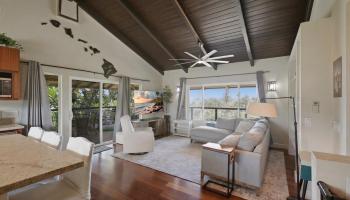 3248  Akala Dr , Maui Meadows home - photo 3 of 45